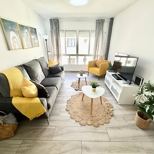  Appartamento Mango Sorbet Super Central, 3 Desks, High Speed Internet, 3 Bedrooms And 2 Bathrooms